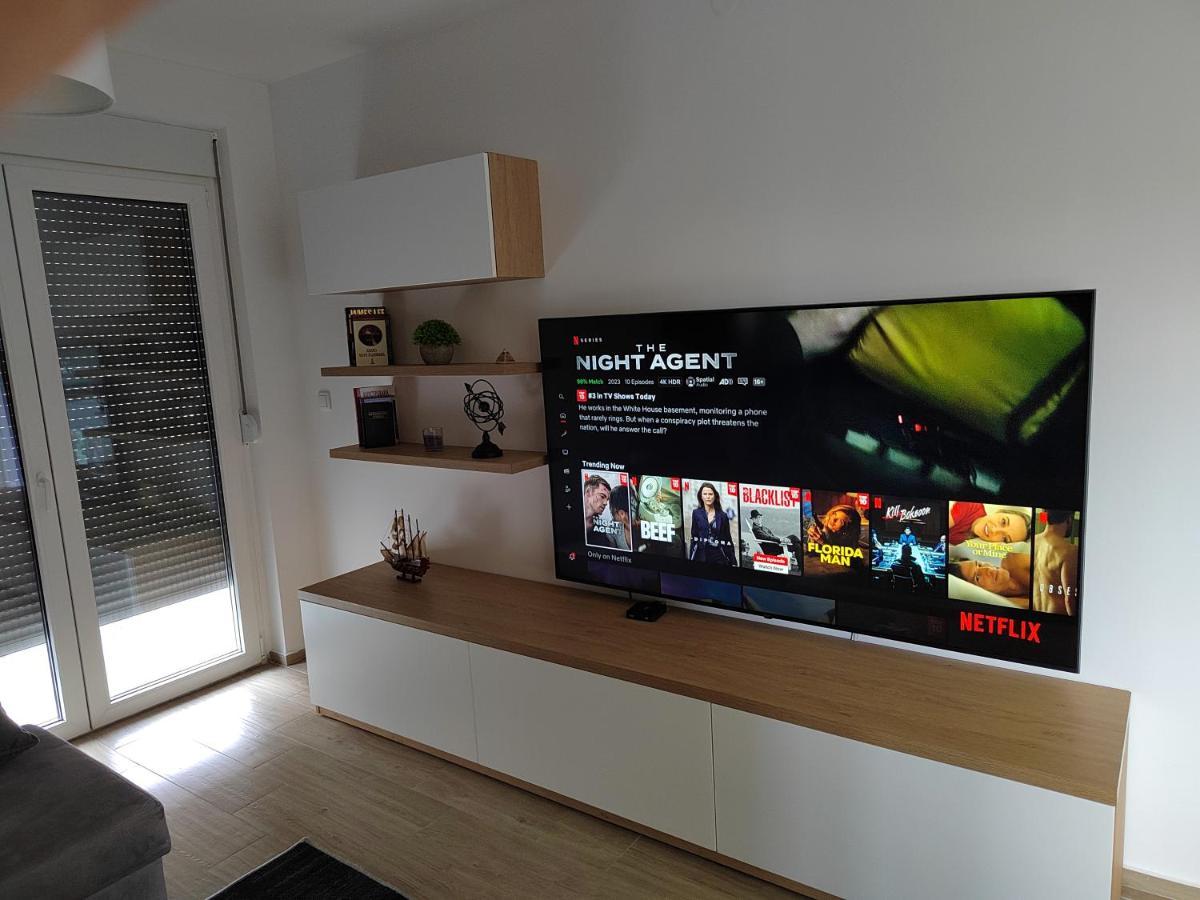 Lovely One Bedroom Apartment Ub Exterior photo